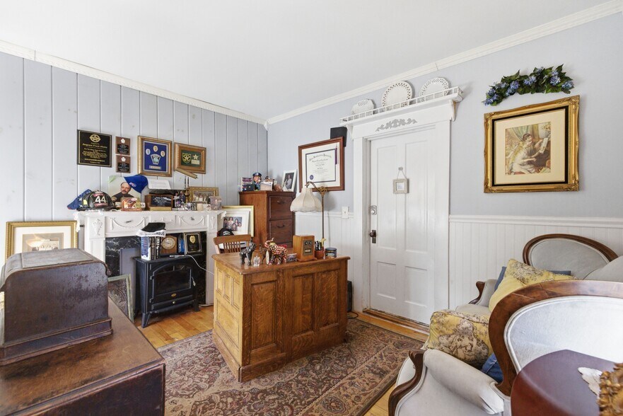 More Photos Of 8 Pleasant St, Plymouth Hospitality For Sale