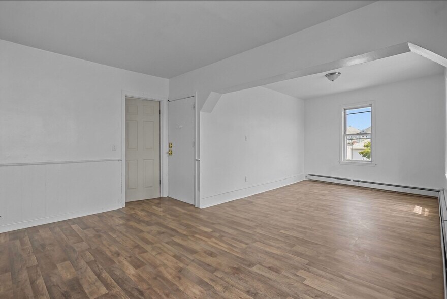 More Photos Of 49-51 County St, New Bedford Apartments For Sale