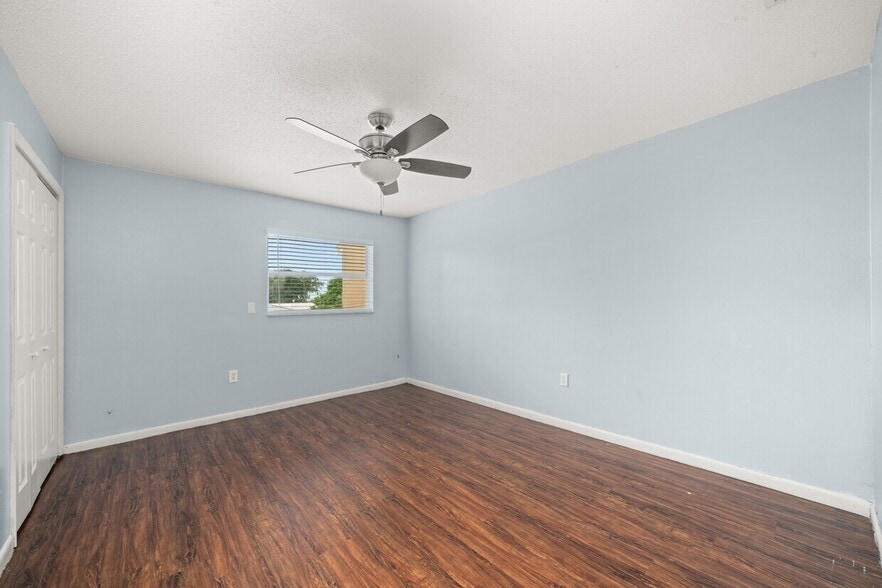More Photos Of , Avon Park Multifamily For Sale