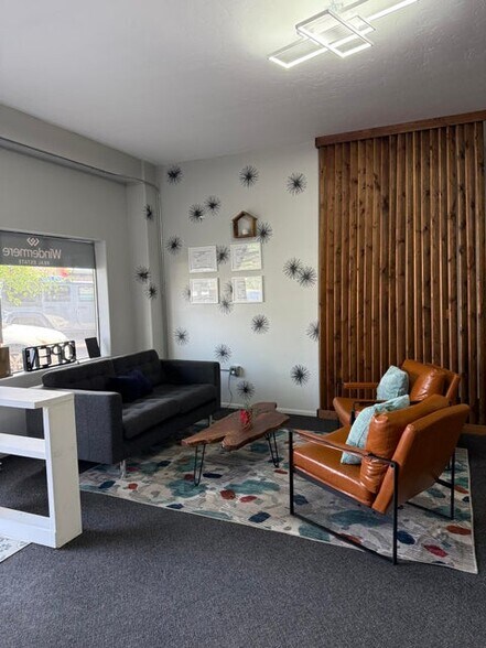 More Photos Of 150 NW 4th St, Prineville Office For Sale