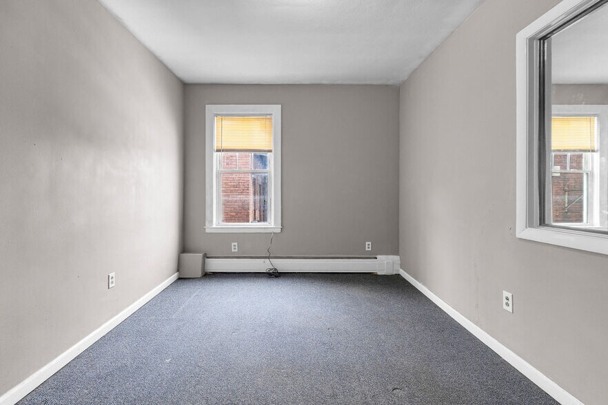 More Photos Of 1963-1965 Park St, Hartford Apartments For Sale