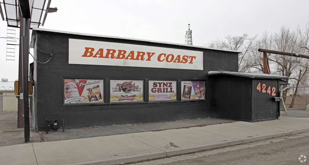 More Photos Of 4242 S State St, Salt Lake City Bar For Sale