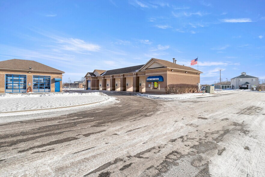 More Photos Of 8858 N Telegraph Rd, Newport Carwash For Sale