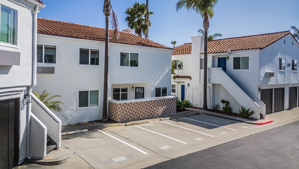 More Photos Of 185 Saxony Rd, Encinitas Apartments For Sale