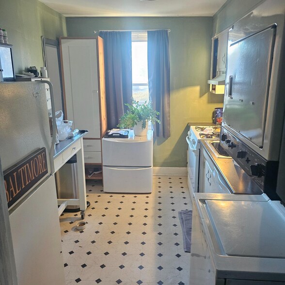 More Photos Of 6407 Belair Rd, Baltimore Freestanding For Sale