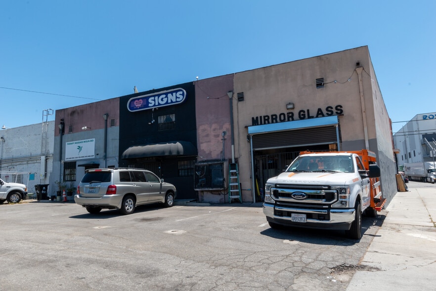 More Photos Of 4525-4529 W Pico Blvd, Los Angeles Storefront For Sale