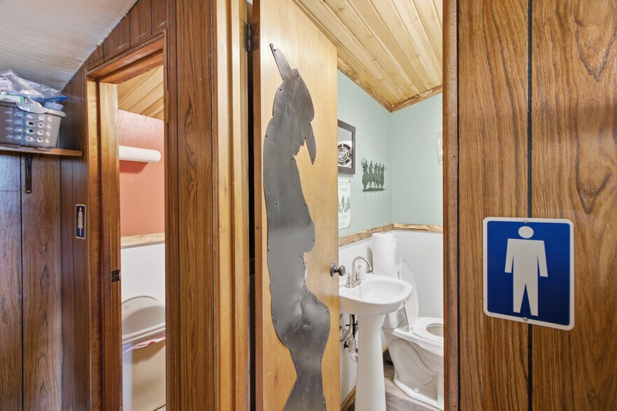More Photos Of 5588 Highway 8, Deary General Retail For Sale