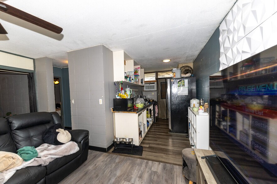 More Photos Of 2135 Bannister Pl, Honolulu Multifamily For Sale