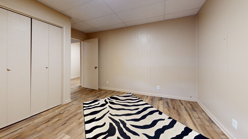 More Photos Of 101 W Main St, Syracuse Storefront Retail Residential For Lease