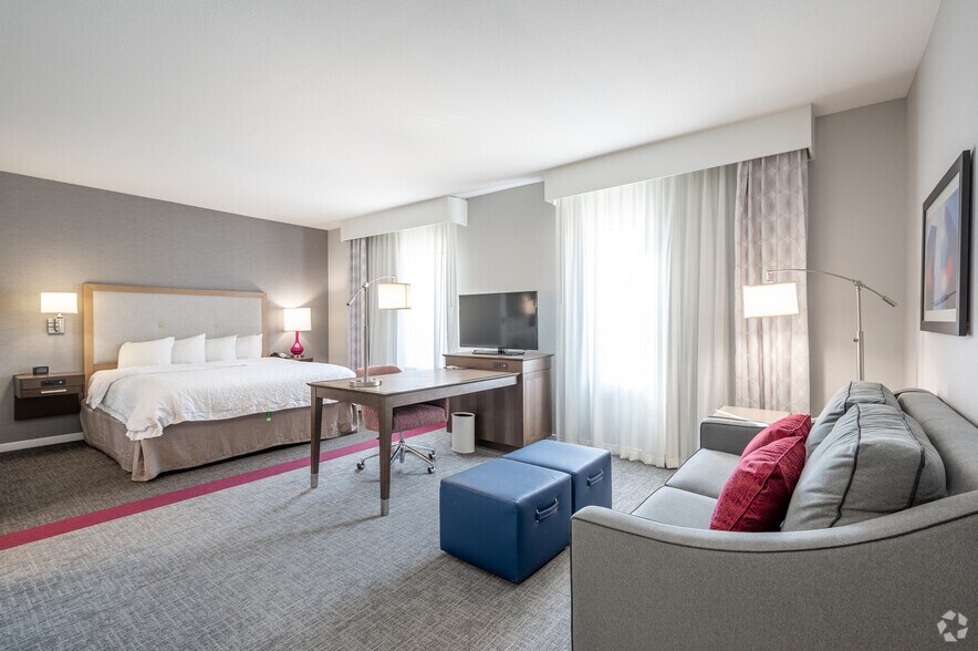 More Photos Of 2250 N Glenville Dr, Richardson Hotel For Sale