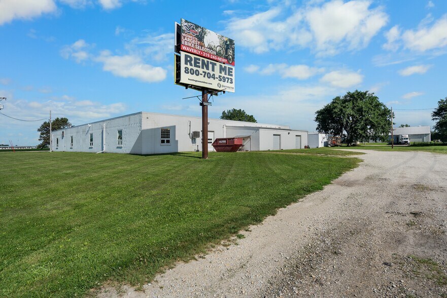 More Photos Of 3050 Wagner Rd, Waterloo Freestanding For Sale