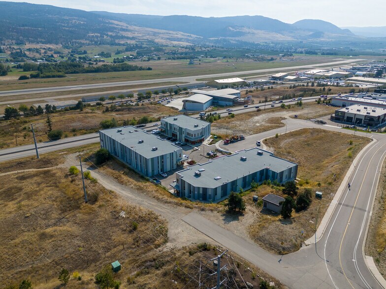 More Photos Of 2173 Optic Crt, Kelowna Industrial For Lease