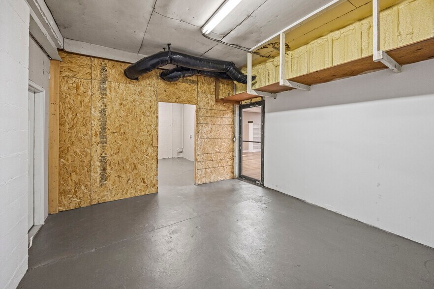 More Photos Of 518 Jefferson St, Fulton Flex For Sale