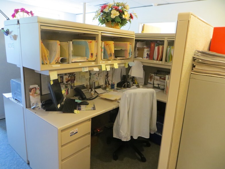 More Photos Of 222 Schanck Rd, Freehold Medical For Lease