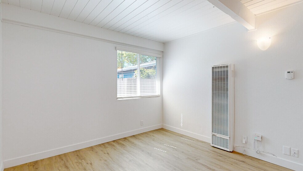 More Photos Of 390-406 Woodland Ave, San Rafael Apartments For Sale