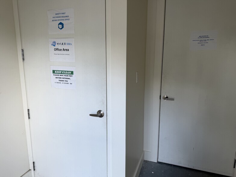 More Photos Of 9059-9079 Shaughnessy St, Vancouver Warehouse For Sale