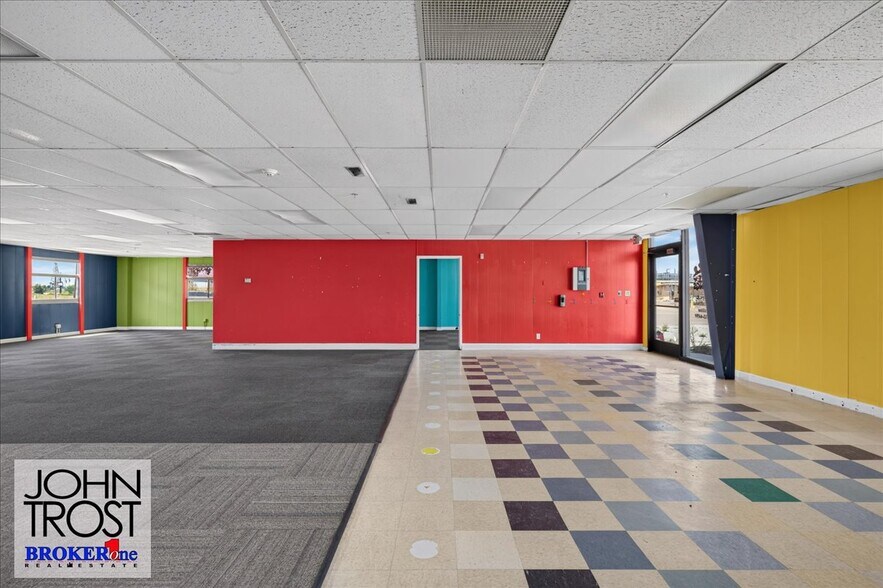 More Photos Of 195 Pronghorn St, Casper Office For Lease
