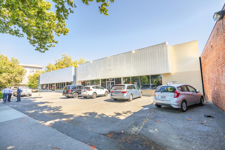 Primary Photo Of 1705-1715 I St, Sacramento General Retail For Lease