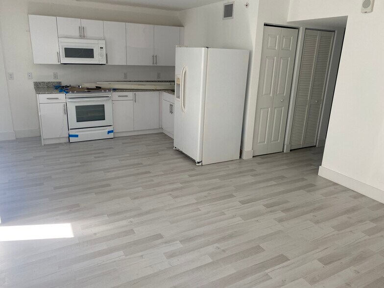 More Photos Of 1029 NW 3rd St, Miami Apartments For Sale