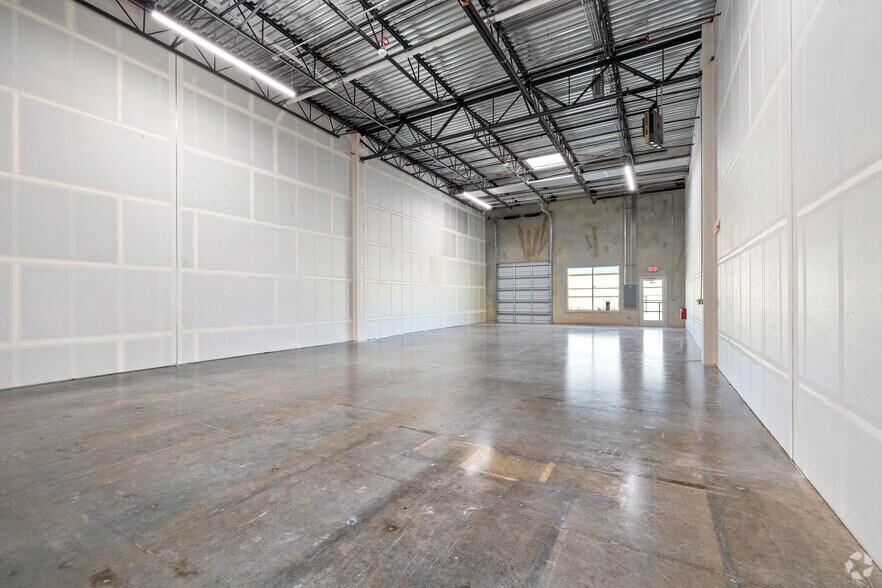 More Photos Of 5305 N Mays St, Georgetown Unknown For Lease