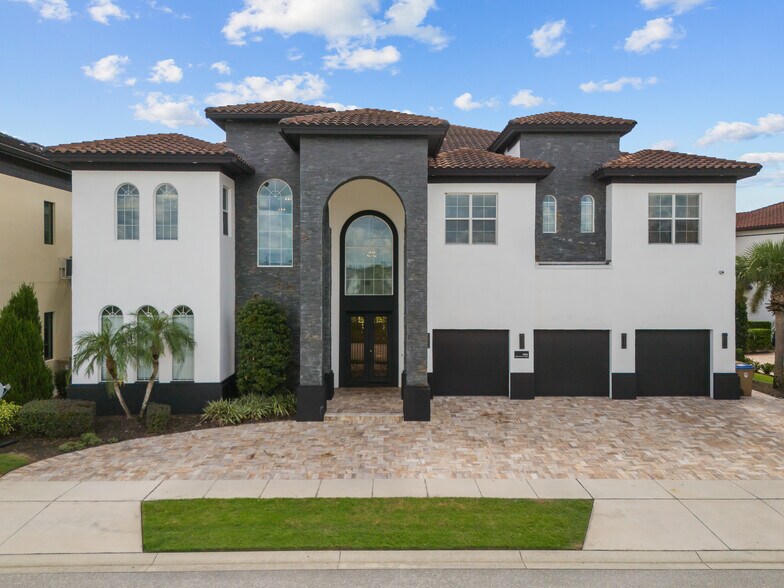 More Photos Of 1125 Grand Traverse Pky, Kissimmee Specialty For Sale