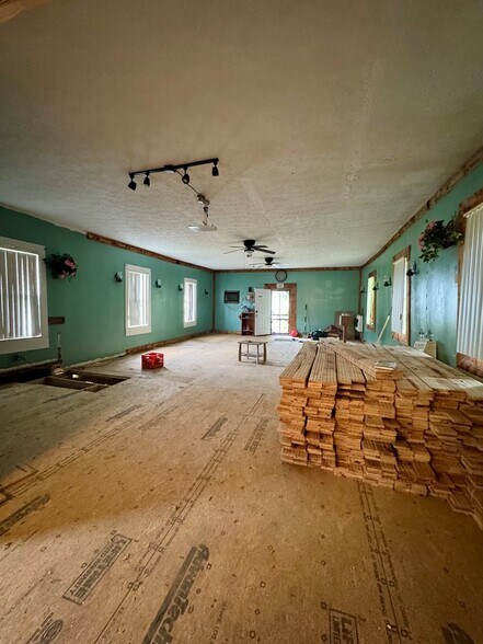 More Photos Of 2071 Mattie Rd, Louisa Religious Facility For Sale
