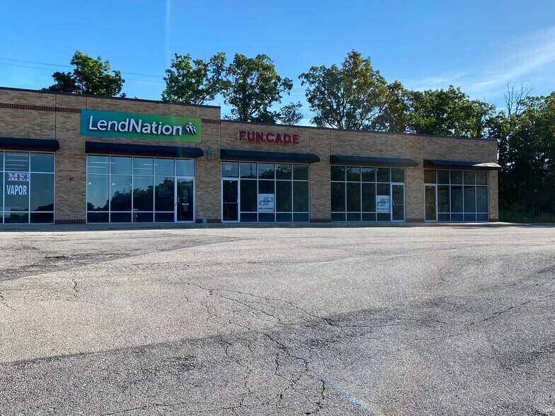 More Photos Of 500 Highway 10, Owensville Storefront For Lease