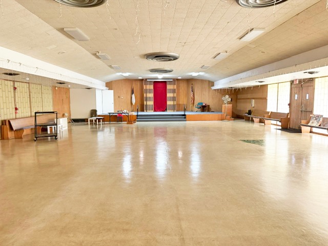 More Photos Of 4141 Deleon St, Fort Myers Religious Facility For Sale