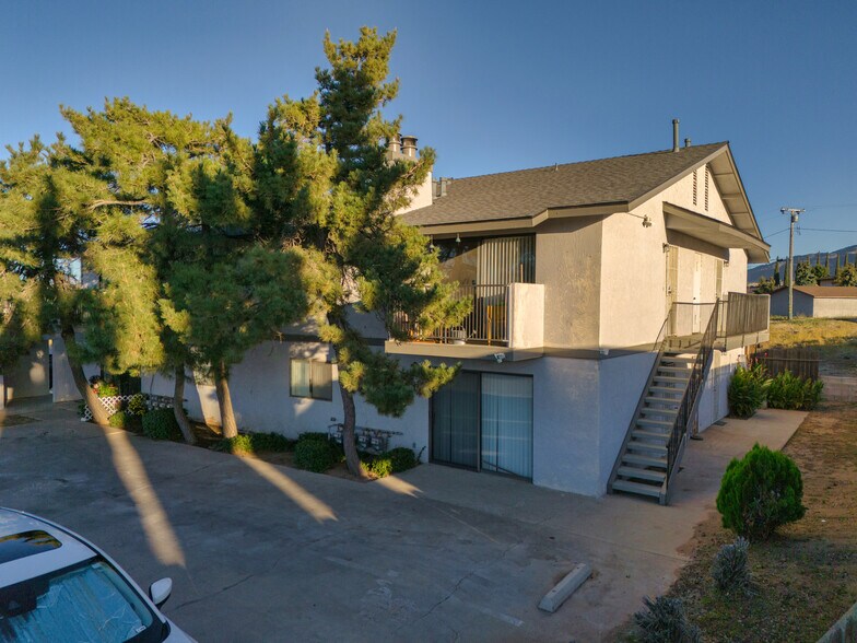 More Photos Of 21220 Campo Ct, Tehachapi Apartments For Sale