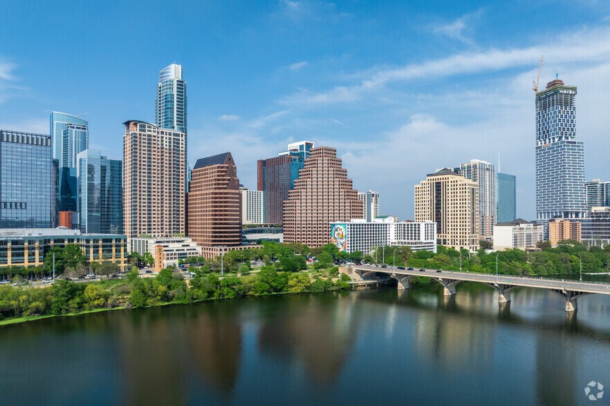 More Photos Of 111 Congress Ave, Austin Office For Lease