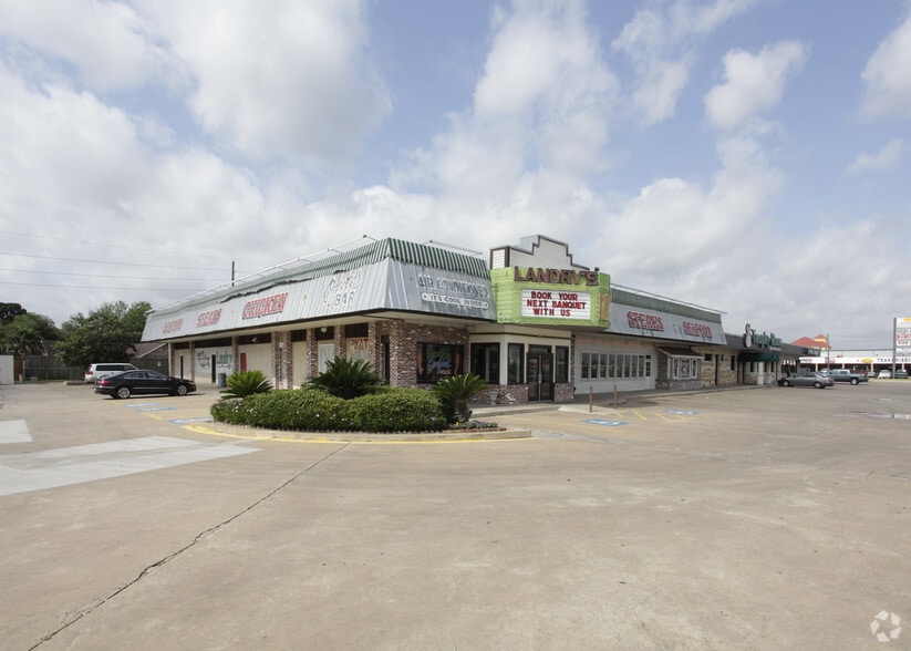 Primary Photo Of 22201-22239 Katy Fwy, Katy Unknown For Lease