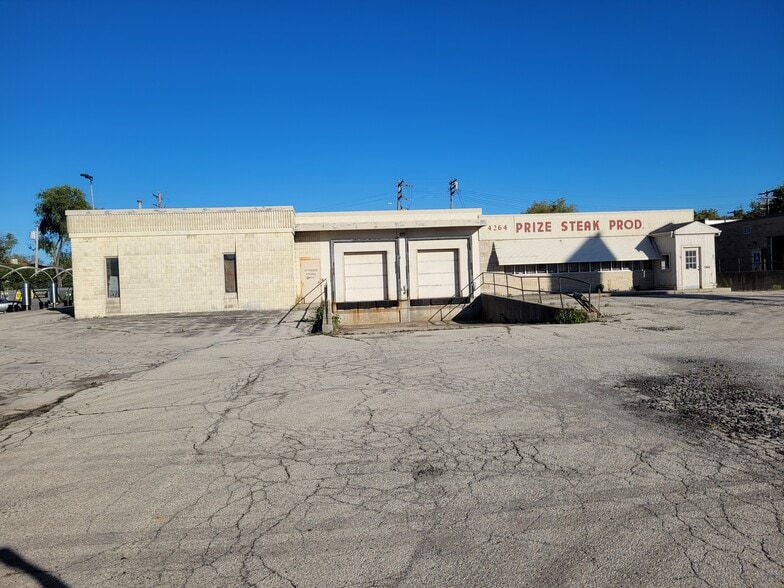 More Photos Of 4264 S 27th St, Milwaukee Industrial For Sale