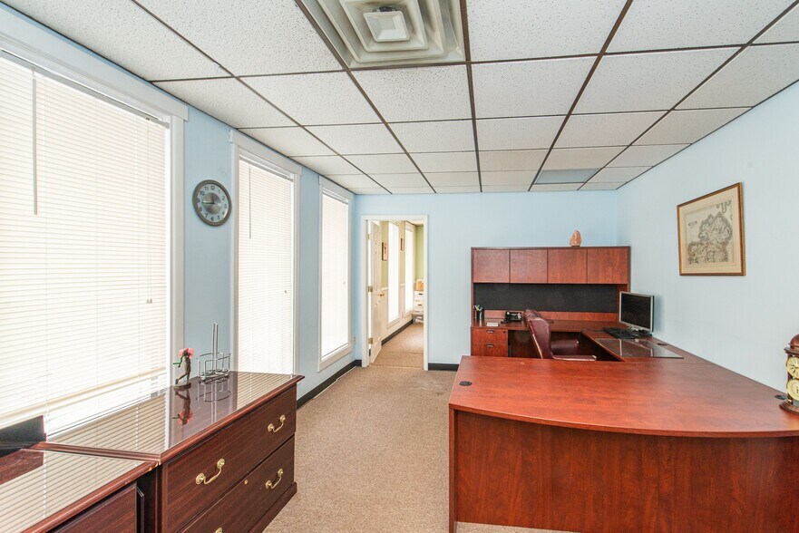 More Photos Of 1 State Rt 94, Vernon General Retail For Sale