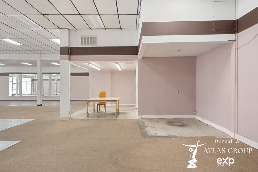 More Photos Of 115 N Western Ave, Los Angeles Storefront For Sale