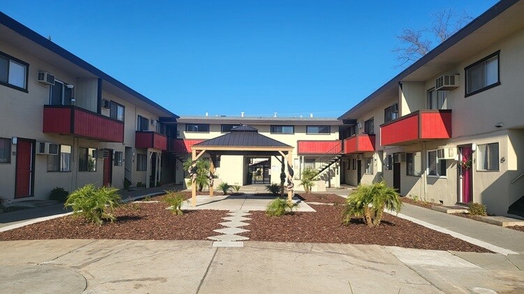 More Photos Of 4730 Marconi Ave, Carmichael Apartments For Sale