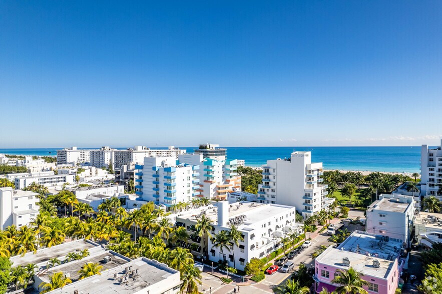 More Photos Of 205 Collins Ave, Miami Beach Hotel For Sale