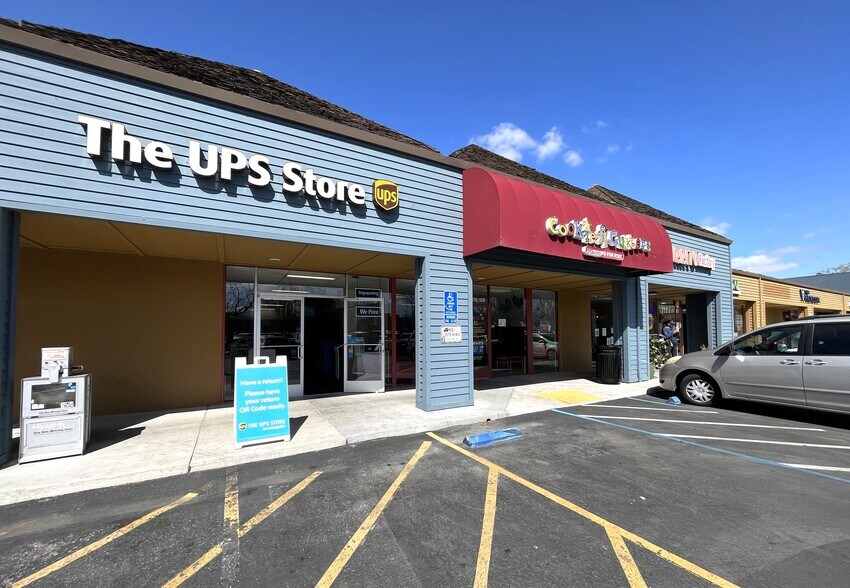 More Photos Of 4750 Almaden Expy, San Jose Storefront For Lease