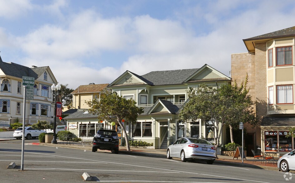 More Photos Of 661-665 Lighthouse Ave, Pacific Grove, Pacific Grove Storefront Retail Office For Sale