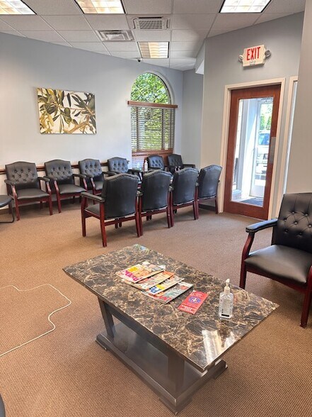 More Photos Of 5084 Villa Linde Pky, Flint Medical For Lease