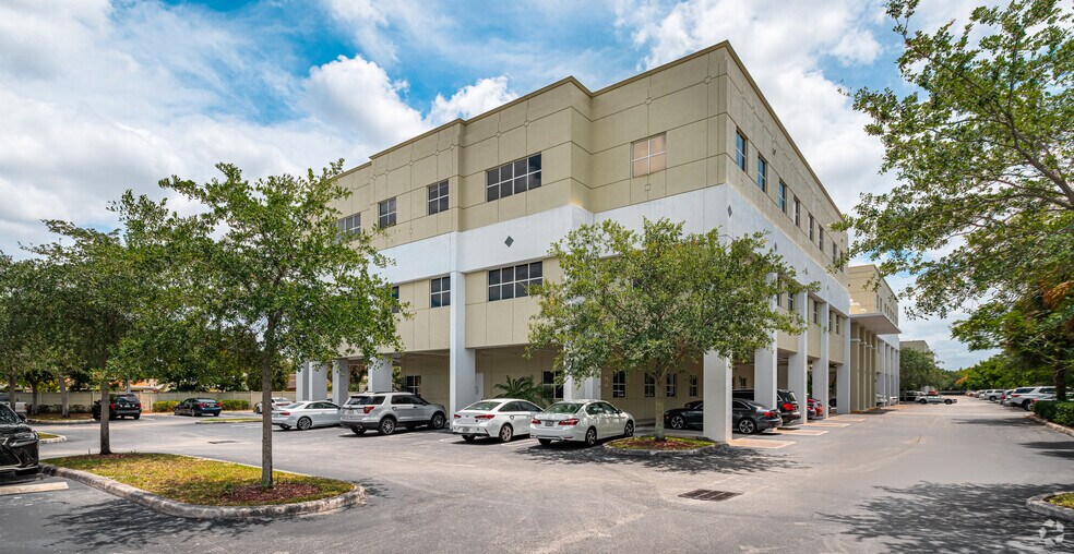 More Photos Of 2901 Coral Hills Dr, Coral Springs Unknown For Lease