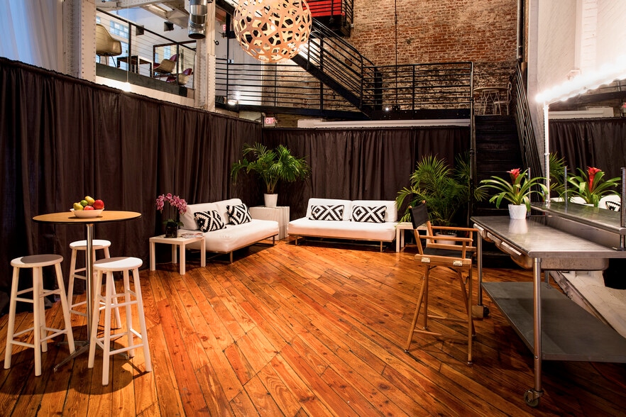 More Photos Of 230 N 2nd St, Philadelphia Loft Creative Space For Sale