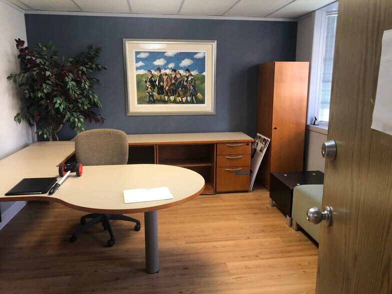 More Photos Of 271 US Highway 46, Fairfield Office For Lease