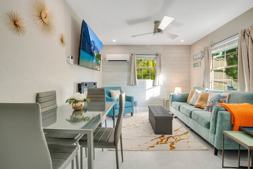 More Photos Of 571 Saint Judes Dr, Longboat Key Apartments For Sale