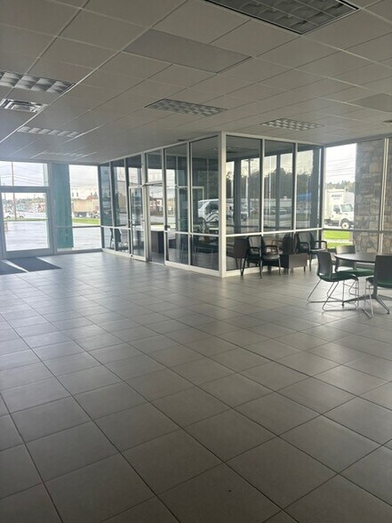 More Photos Of 3861-3870 West Rd, Cortland Auto Dealership For Sale