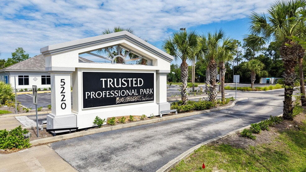 Primary Photo Of 5220 Lee Blvd, Lehigh Acres Unknown For Lease