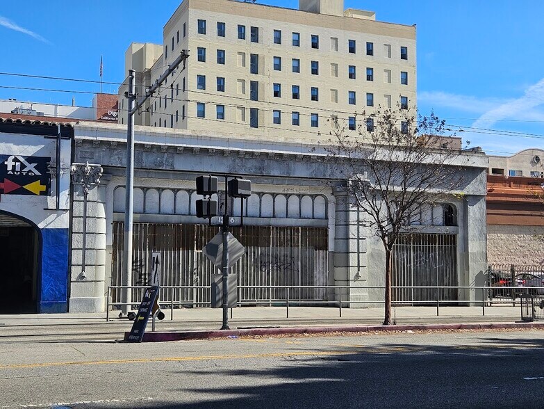 Primary Photo Of 1366 S Flower St, Los Angeles Warehouse For Sale