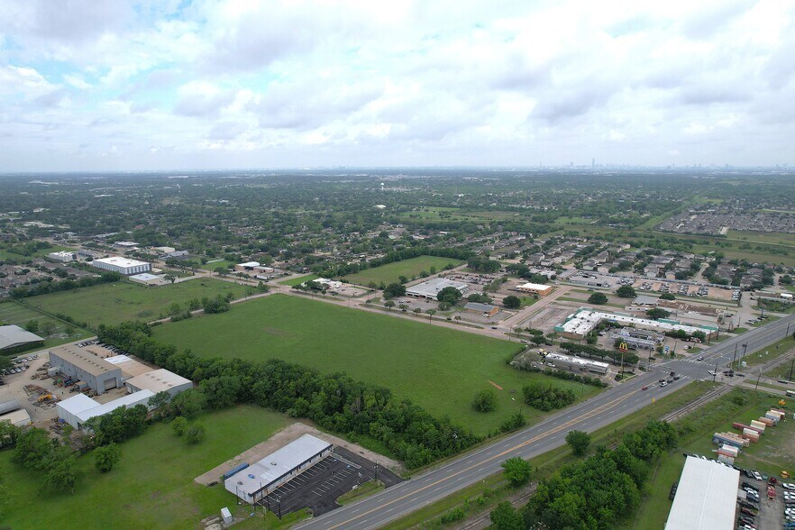 More Photos Of 0 Ambrose St, Houston Land For Sale
