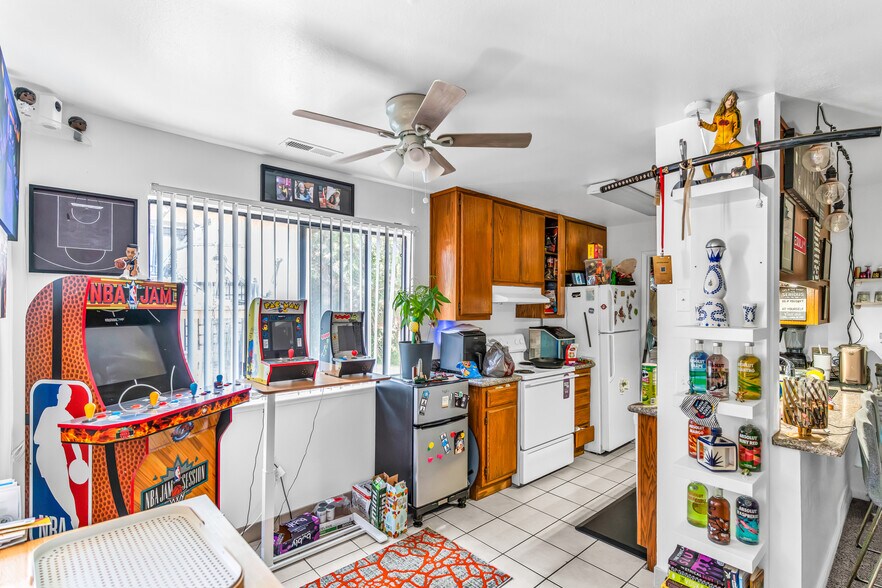 More Photos Of 301 Country View Ln, Pleasant Hill Apartments For Sale