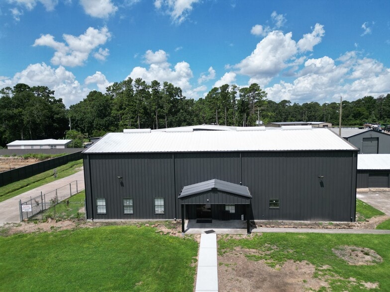 More Photos Of 23609 W Hardy Rd, Spring Warehouse For Sale