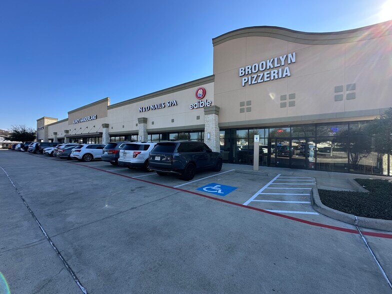 More Photos Of 7930 W Grand Pky, Richmond Storefront For Sale